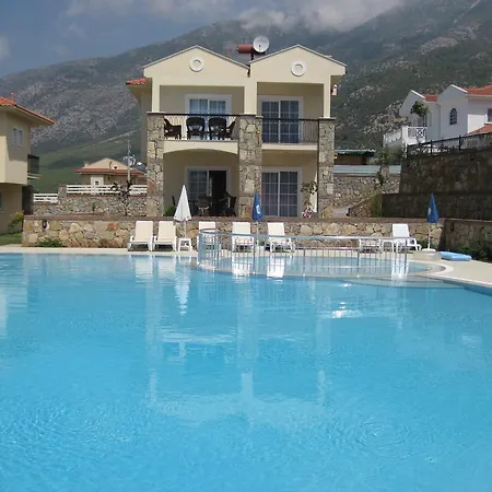 Orka Emerald Villas *